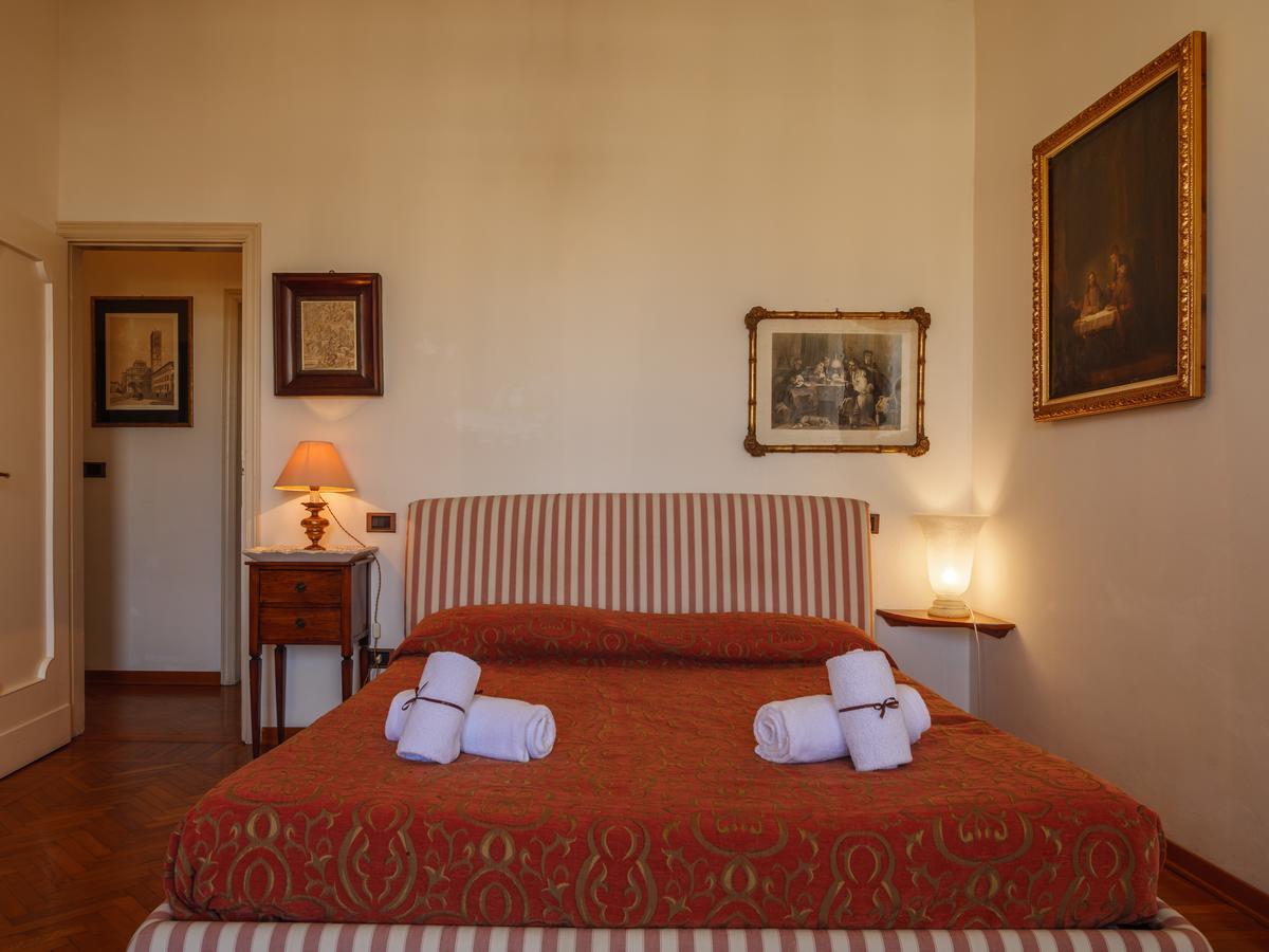 Ponte Vecchio Terrace Apartment Florence Exterior photo